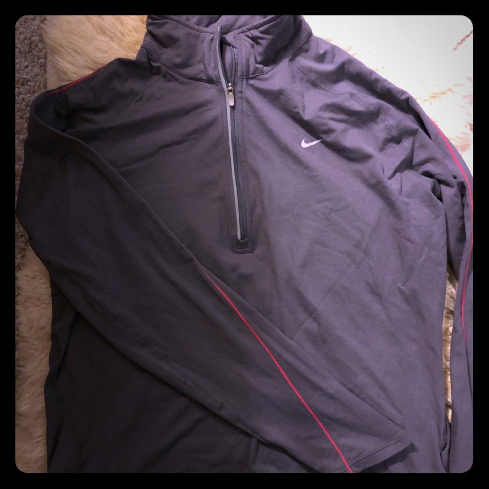 Nike pullover